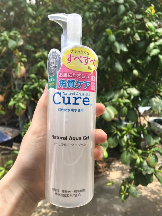 Tẩy da chết cure natural aqua gel